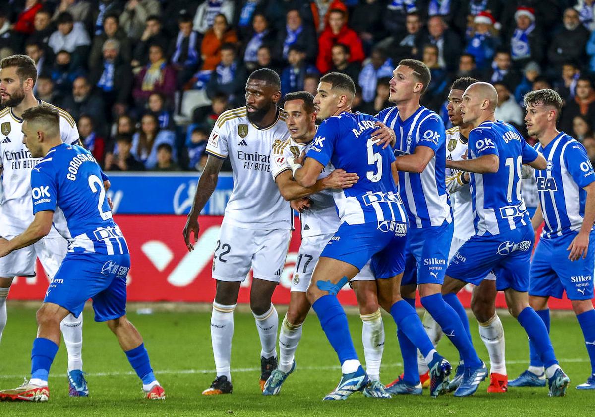 Clasificaciones de jugadores de alavés contra real madrid